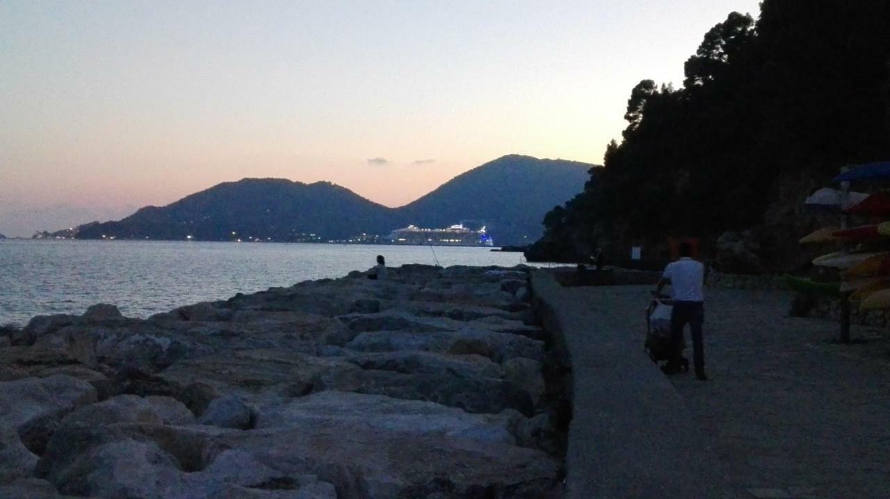 La Casetta Dei Marinai Lerici Bagian luar foto